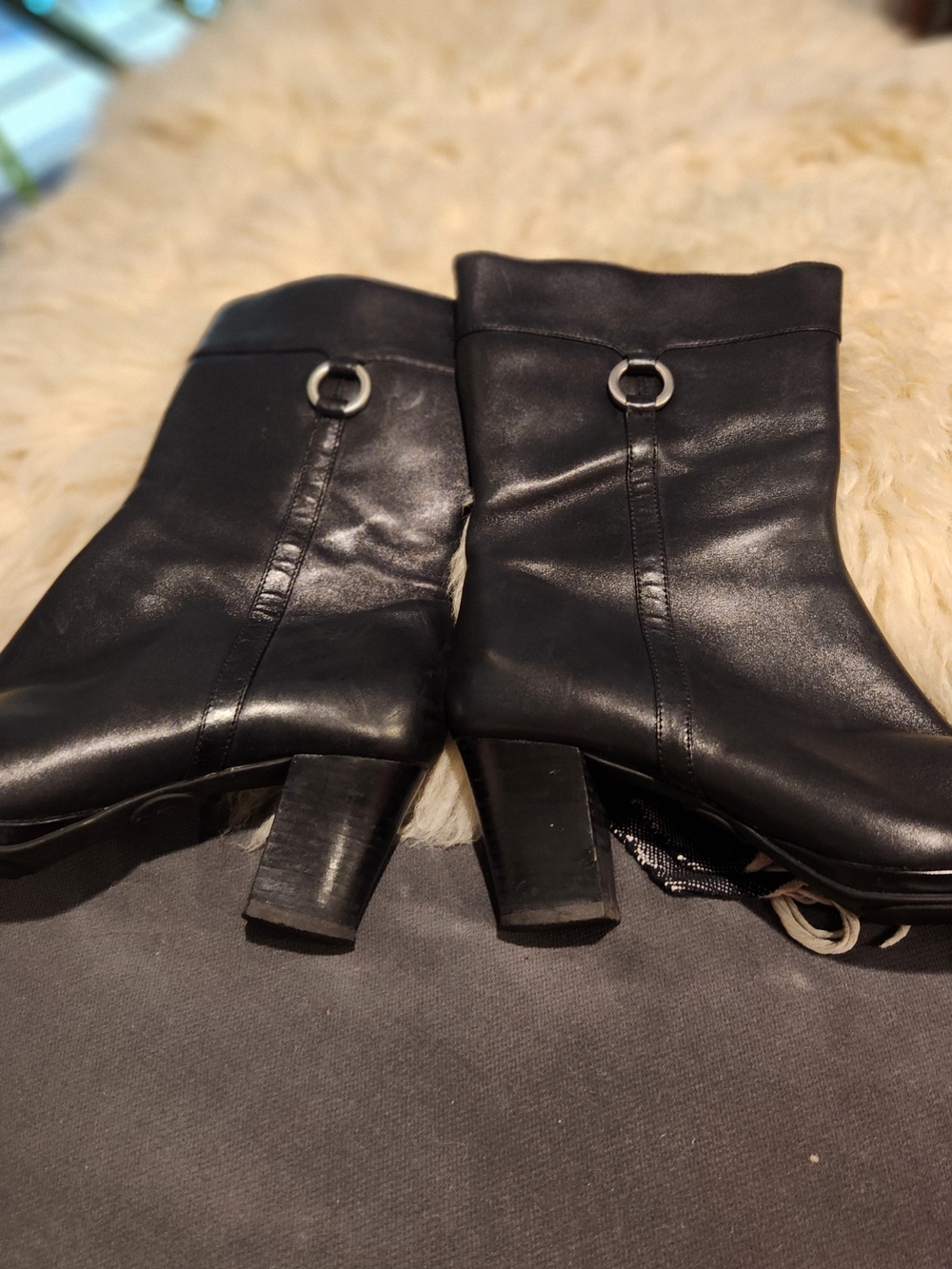 Women’s Black Leather Mid-Calf Block Heel Boots with Ring Detail